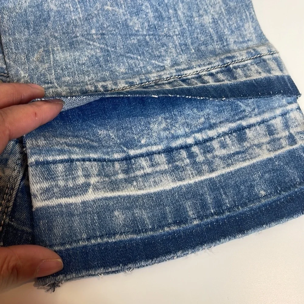 Seven7 Booty Shaper Crop Skinny Jeans